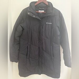 Columbia Women's Black Puffer Jacket size Medium Winter Long Coat